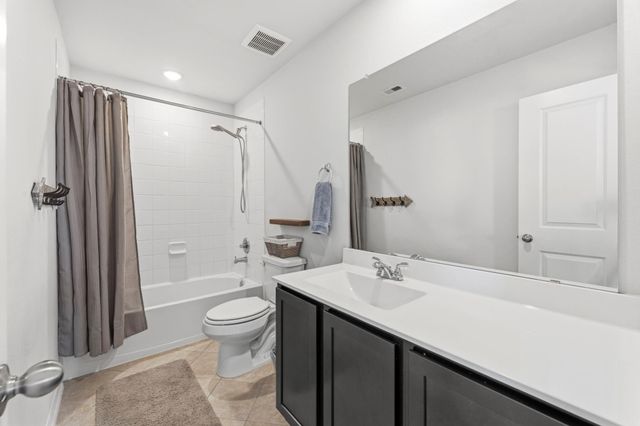 2401 Abbot Brook Drive, Rosharon, TX 77583