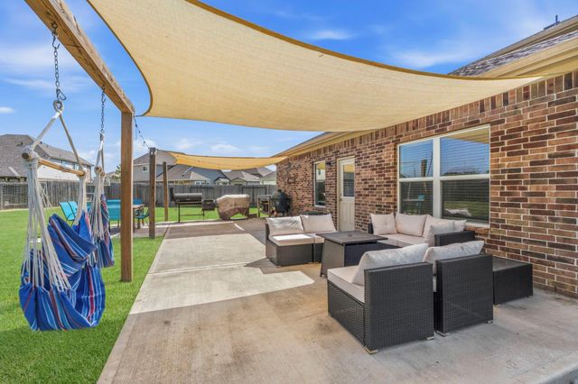 2401 Abbot Brook Drive, Rosharon, TX 77583