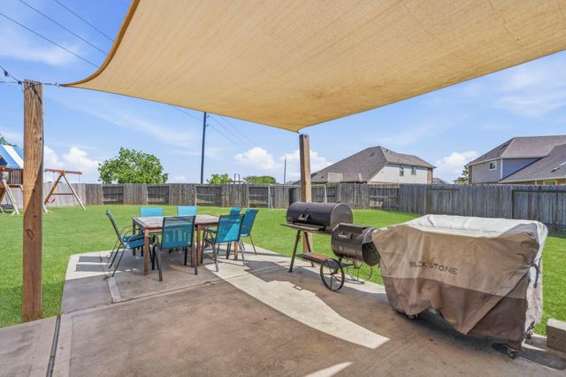 2401 Abbot Brook Drive, Rosharon, TX 77583