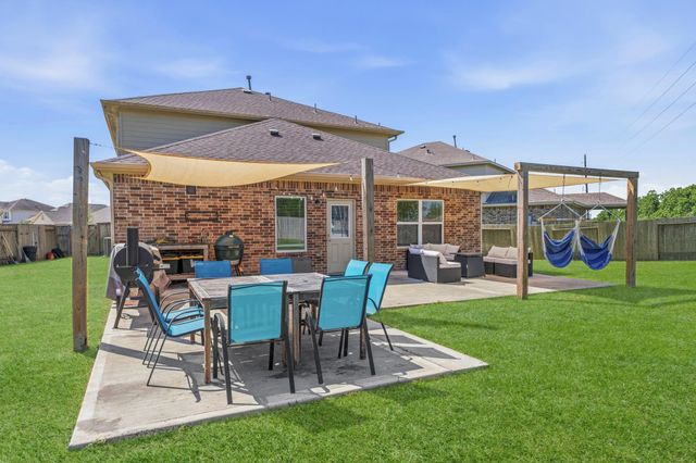 2401 Abbot Brook Drive, Rosharon, TX 77583