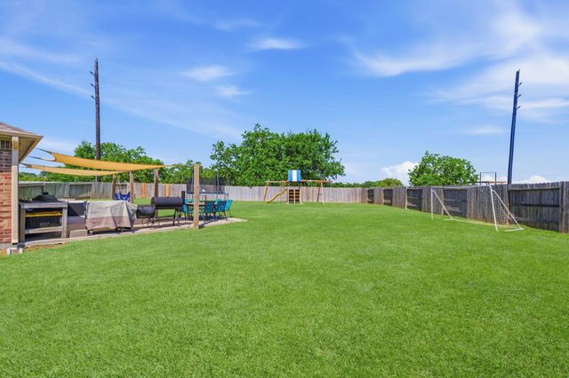 2401 Abbot Brook Drive, Rosharon, TX 77583