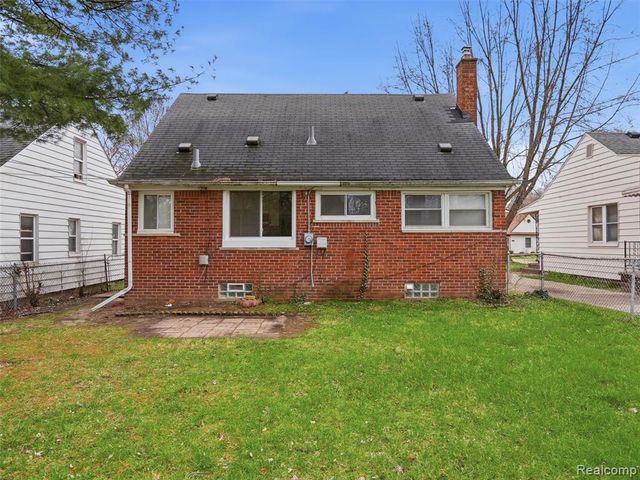 18686 Brady, Redford, MI 48240