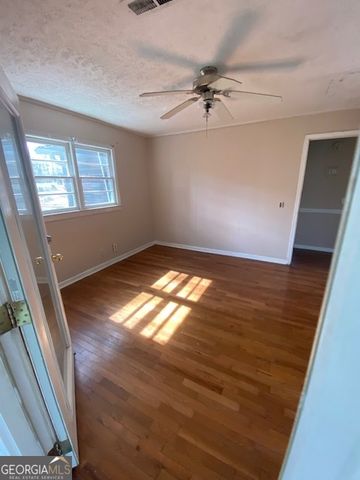 121 Sunset Drive NE, Calhoun, GA 30701