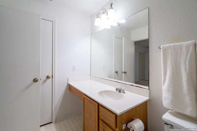 2323 Boxer Palm, San Antonio, TX 78213