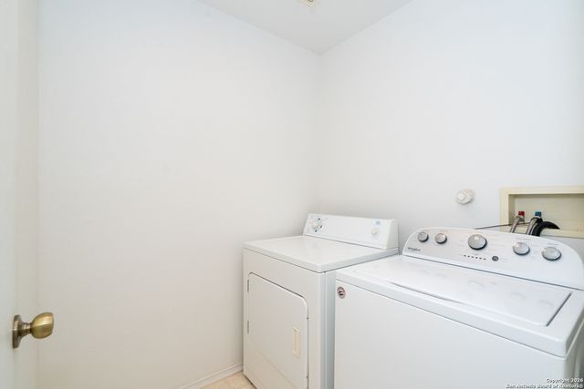 2323 Boxer Palm, San Antonio, TX 78213