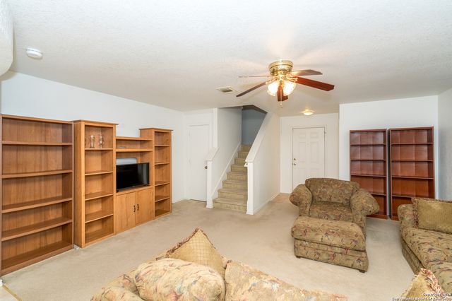 2323 Boxer Palm, San Antonio, TX 78213