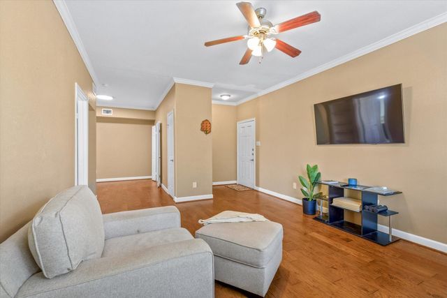 2255 Braeswood Park Drive 146, Houston, TX 77030