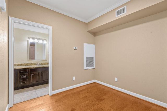 2255 Braeswood Park Drive 146, Houston, TX 77030