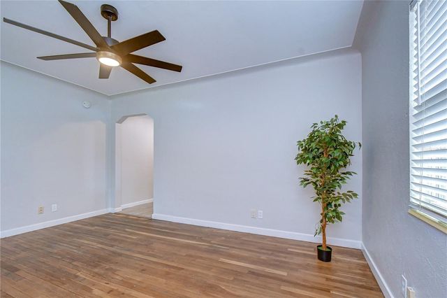 850 22ND AVENUE N, St Petersburg, FL 33704