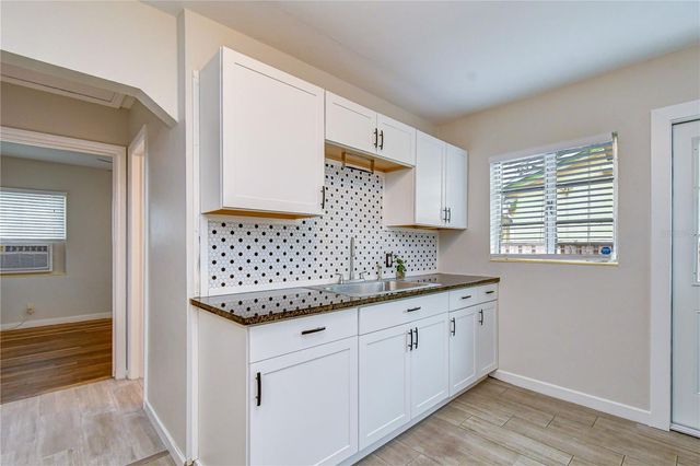 850 22ND AVENUE N, St Petersburg, FL 33704