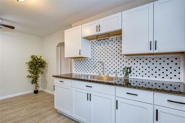 850 22ND AVENUE N, St Petersburg, FL 33704