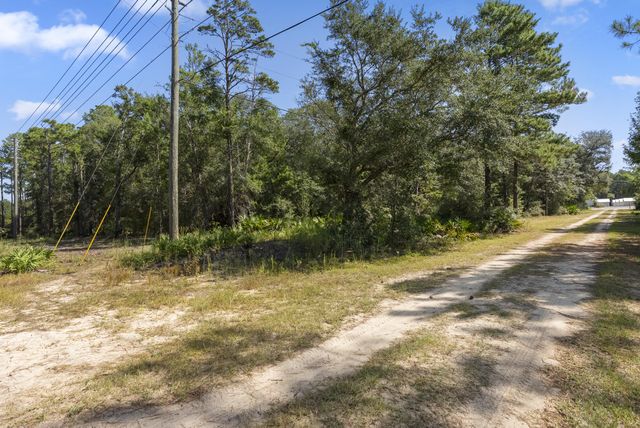 14874 US-331 BUS, Freeport, FL 32439