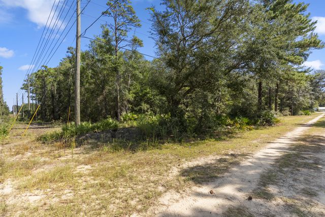 14874 US-331 BUS, Freeport, FL 32439