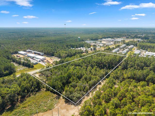 14874 US-331 BUS, Freeport, FL 32439