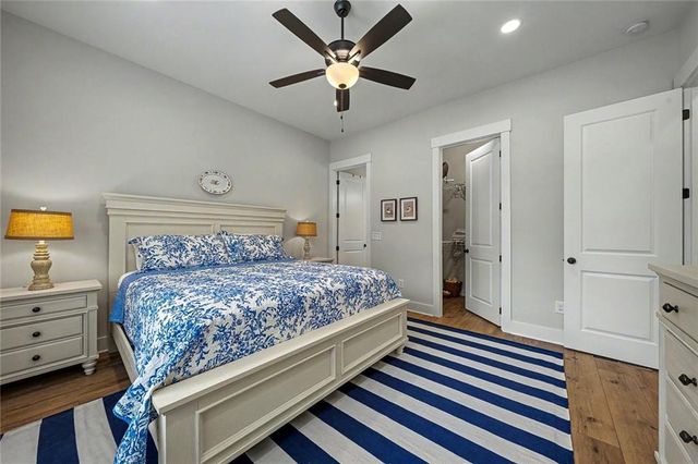 224 Lakeshore Circle SE, Acworth, GA 30101