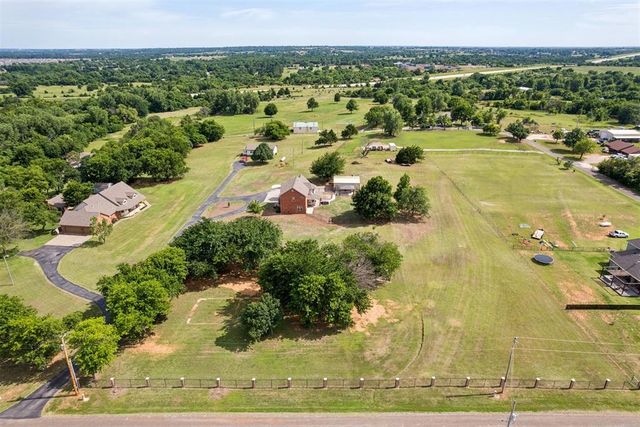 2120 NW 22nd Street, Newcastle, OK 73065