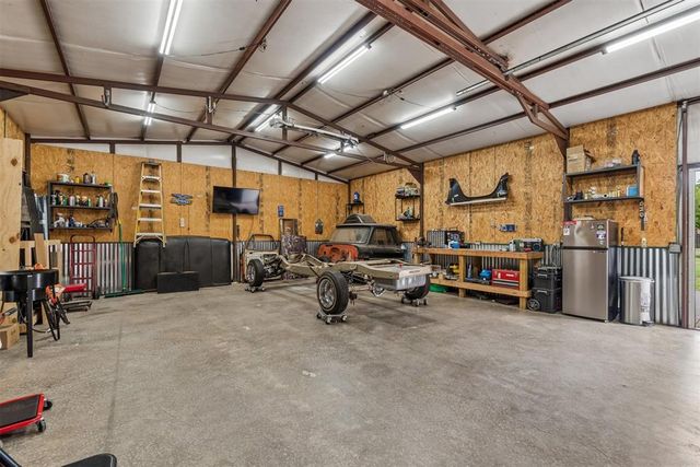 2120 NW 22nd Street, Newcastle, OK 73065