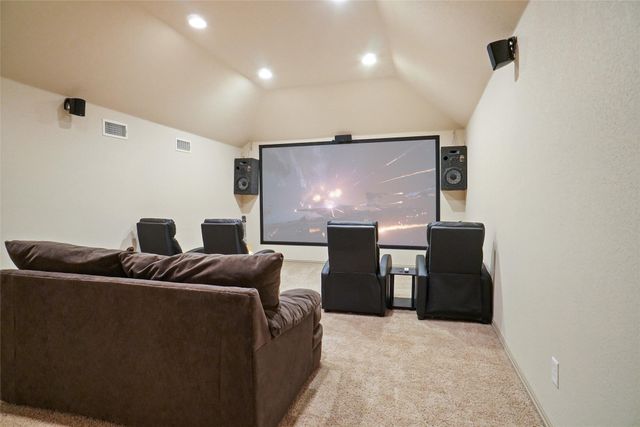 1311 Roe Helm Circle, Rhome, TX 76078