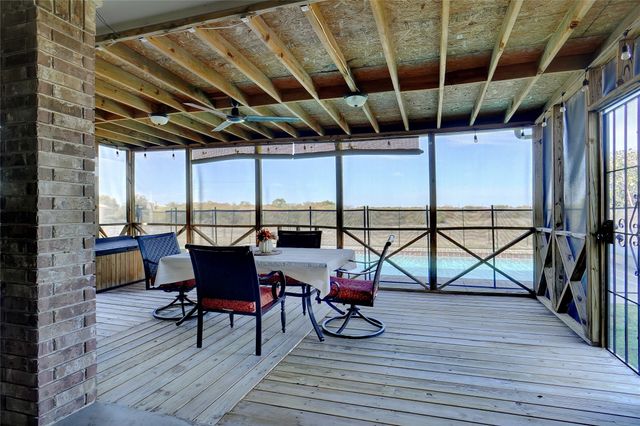 1311 Roe Helm Circle, Rhome, TX 76078