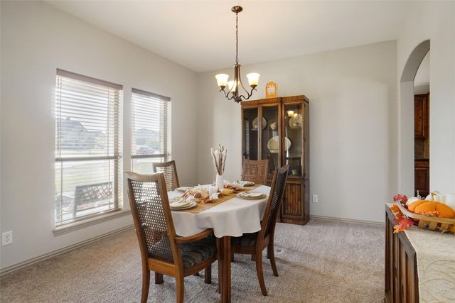 1311 Roe Helm Circle, Rhome, TX 76078