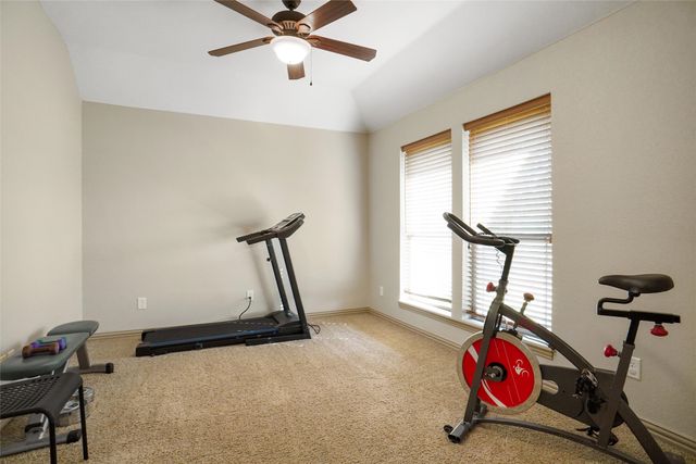 1311 Roe Helm Circle, Rhome, TX 76078