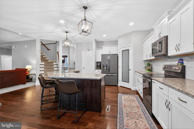 141 VISTA DR, Hummelstown, PA 17036