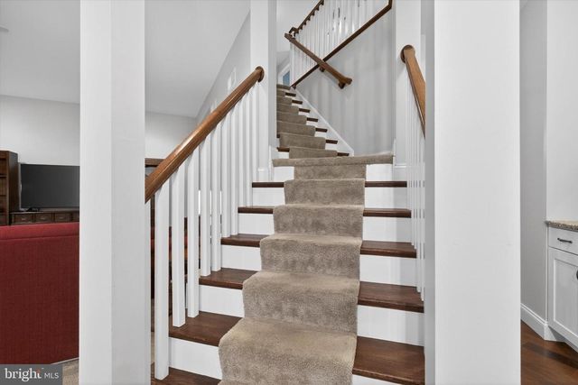 141 VISTA DR, Hummelstown, PA 17036