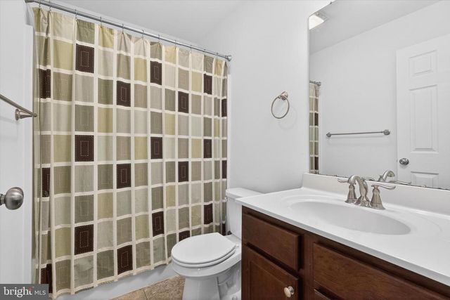 141 VISTA DR, Hummelstown, PA 17036