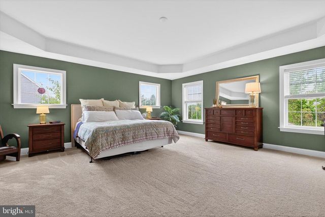 141 VISTA DR, Hummelstown, PA 17036