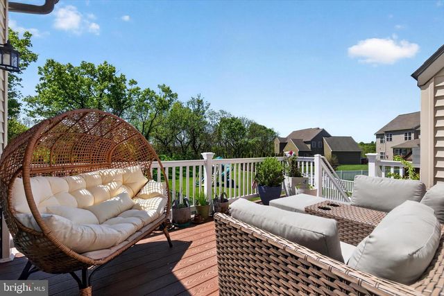 141 VISTA DR, Hummelstown, PA 17036