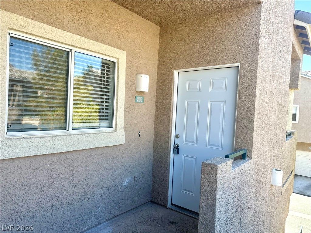 2100 Jade Creek Street 202, Las Vegas, NV 89117 — photo 4