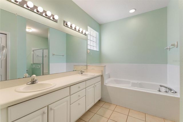 455 ASHTON DR, Davenport, FL 33837