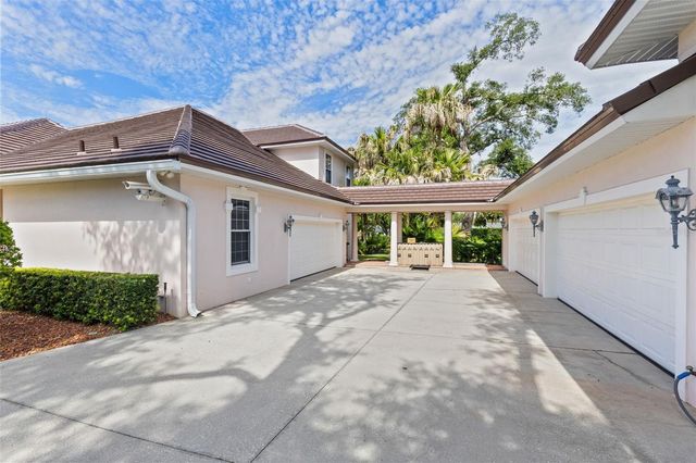 2160 MARKHAM WOODS ROAD, Longwood, FL 32779