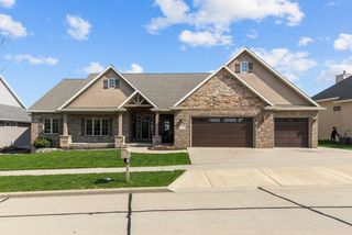 310 E BLUEWATER WAY, Appleton, WI 54913