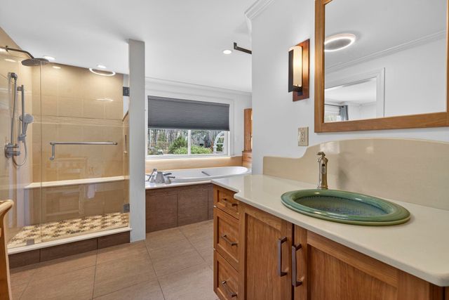123 Stephen Drive, Goffstown, NH 03045