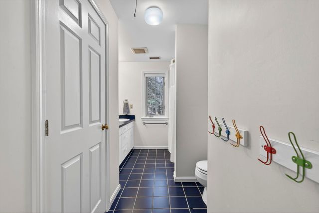 123 Stephen Drive, Goffstown, NH 03045