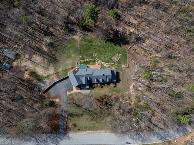 123 Stephen Drive, Goffstown, NH 03045