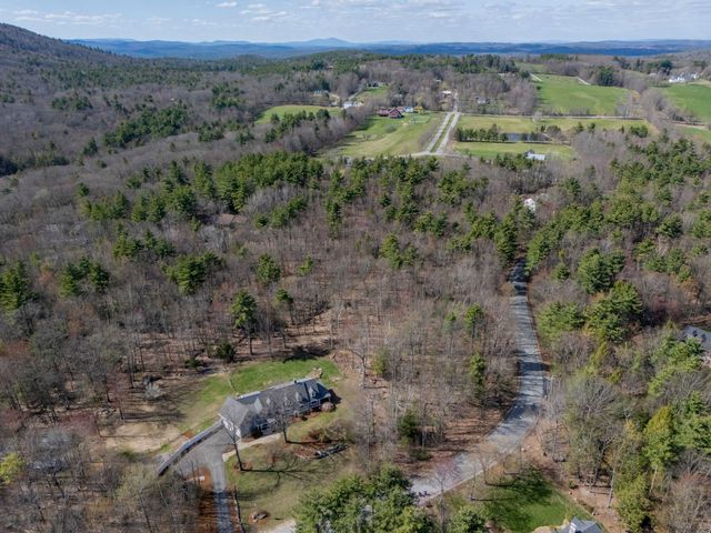 123 Stephen Drive, Goffstown, NH 03045