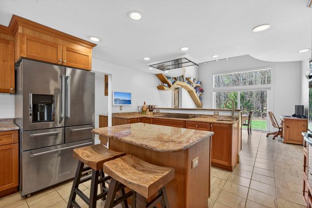 123 Stephen Drive, Goffstown, NH 03045