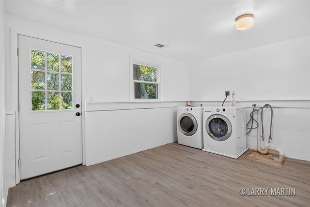 1916 Manning Avenue, Grand Rapids, MI 49534