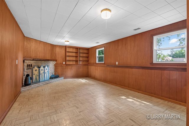1916 Manning Avenue, Grand Rapids, MI 49534