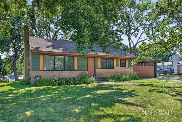 1916 Manning Avenue, Grand Rapids, MI 49534