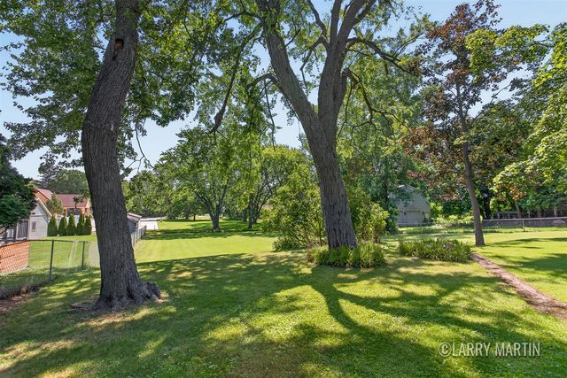 1916 Manning Avenue, Grand Rapids, MI 49534