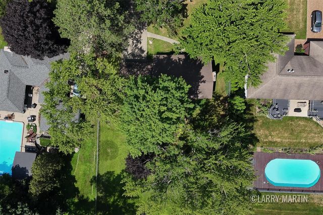1916 Manning Avenue, Grand Rapids, MI 49534