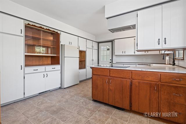 1916 Manning Avenue, Grand Rapids, MI 49534