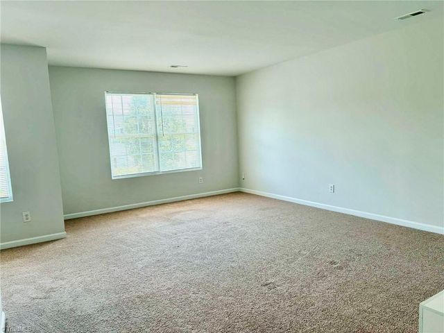 3966 Heather View Lane, Winston-salem, NC 27127