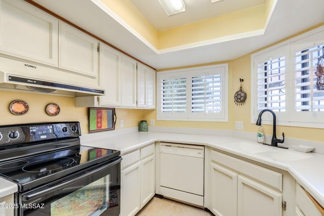 2885 E Weymouth Ci Circle E, Tucson, AZ 85716