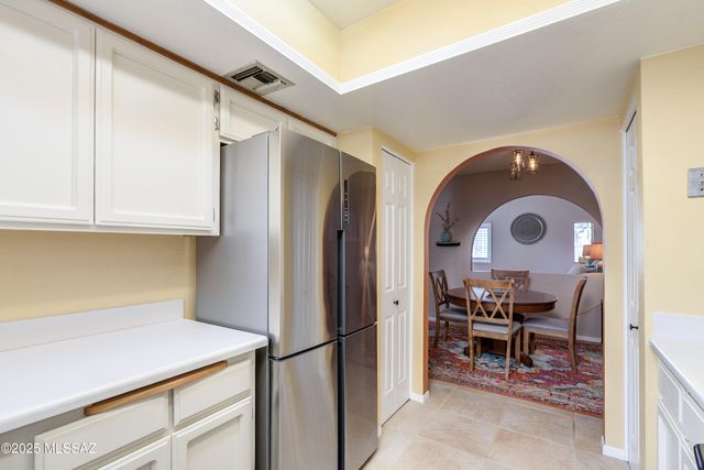 2885 E Weymouth Ci Circle E, Tucson, AZ 85716