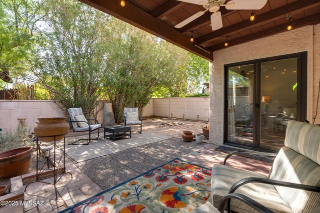 2885 E Weymouth Ci Circle E, Tucson, AZ 85716