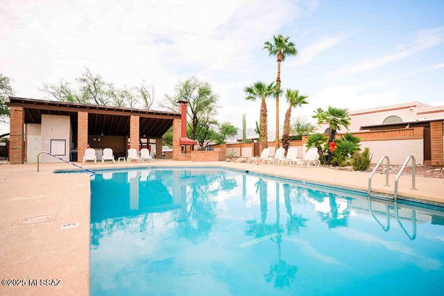 2885 E Weymouth Ci Circle E, Tucson, AZ 85716